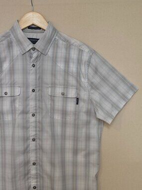 Fish Hippie Migration Tech Shirt M